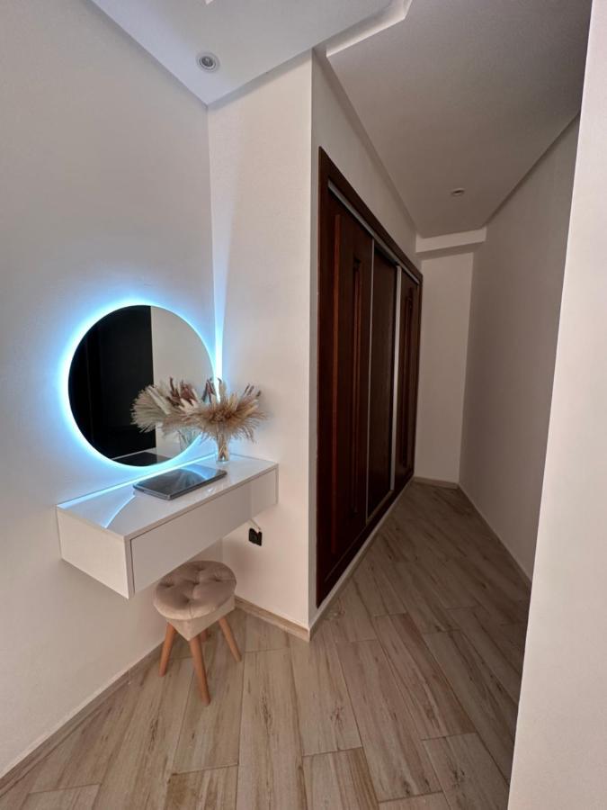 Bright 3-Br In Heart Of Kenitra-Perfect Summer Stay With Parking! Exterior photo